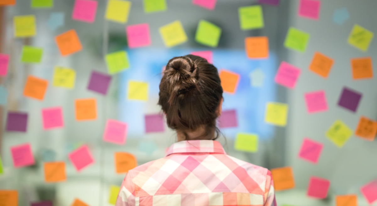 mujeres-tareas-istock.jpg