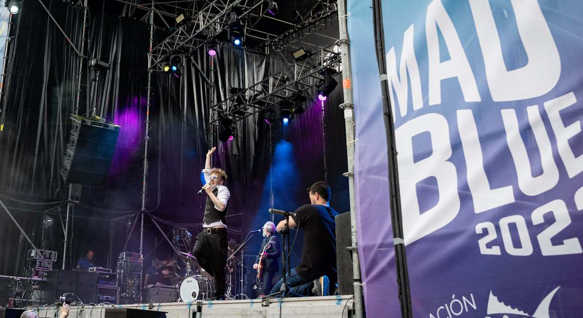 madblue-1200.jpg