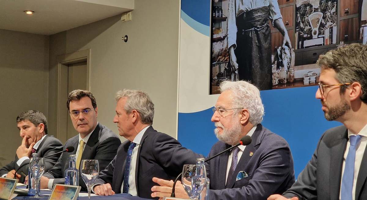 Alfonso Rueda, durante un acto con Anfaco.
