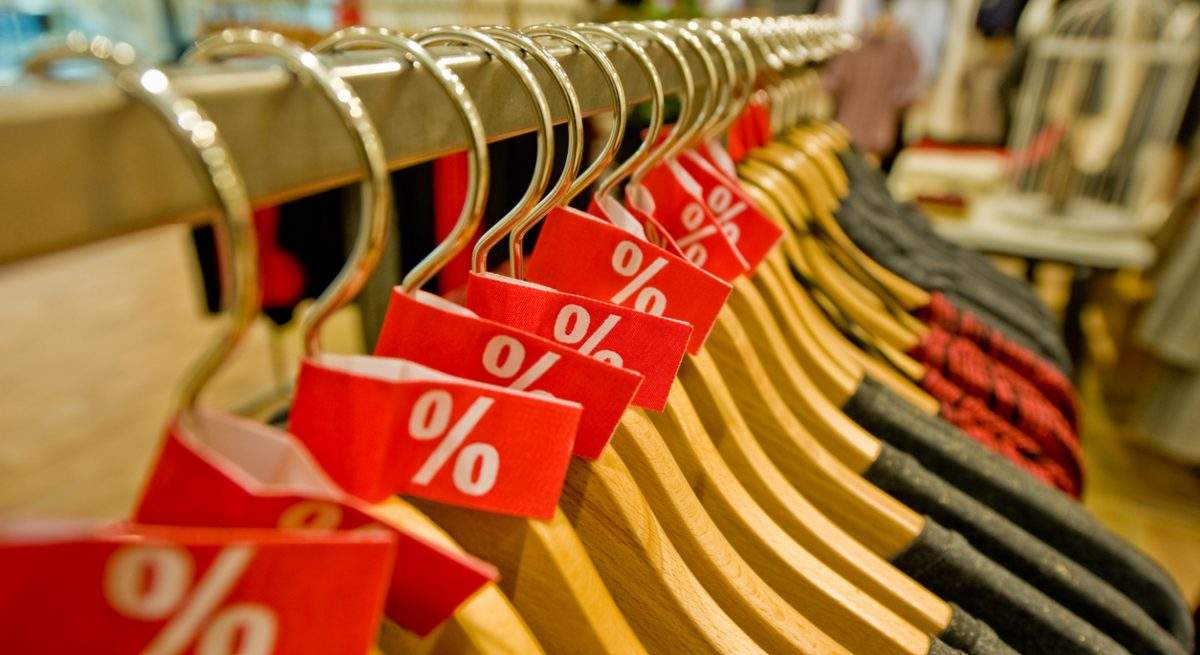 rebajas-tiendas-ropa-iStock-517269673.jpg