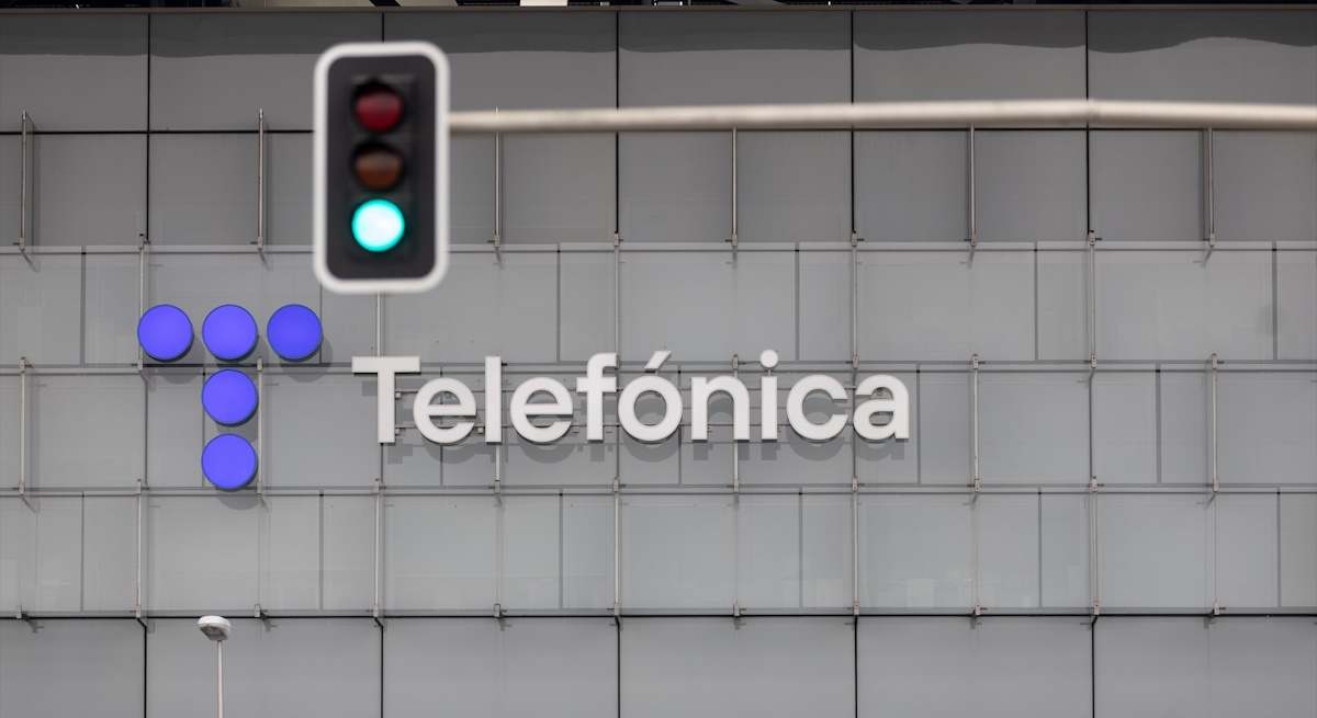telefonica-semaforo-ep
