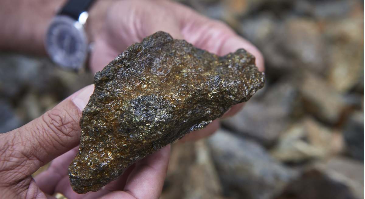 Mineral de cobre extraido en la minas de Cobre San Rafael.