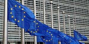 Bruselas amenaza con llevar a España al TJUE por no trasponer la directiva de renovables
