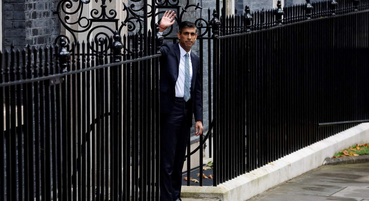 rishi-sunak-saluda-downing-street-reuters-1200x655.jpg