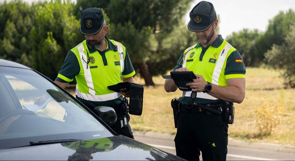 Guardia Civil control