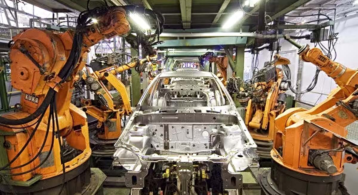 Una cadena de montaje de automóviles