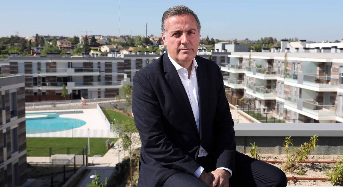 David-Martinez-CEO-de-AEDAS-Homes-1.jpg
