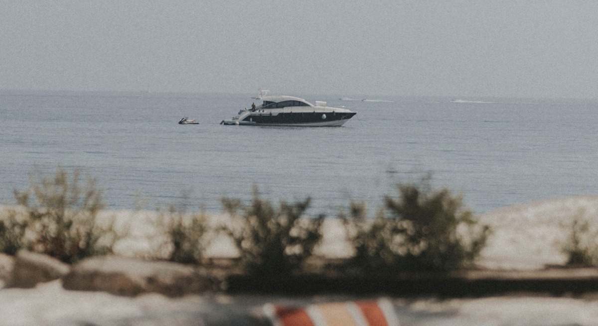 Beach club