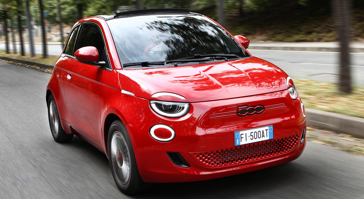 01-Fiat-500e.jpg