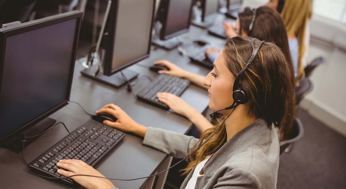 call-center-chicas-istock.jpg