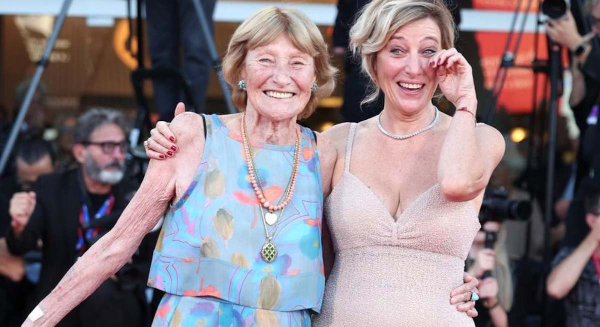 La hermana y la madre de Carla Bruni
