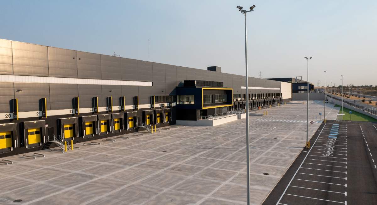 Newdock.jpg