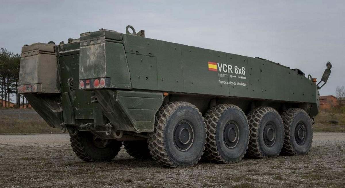 vcr8x8-eE.jpg