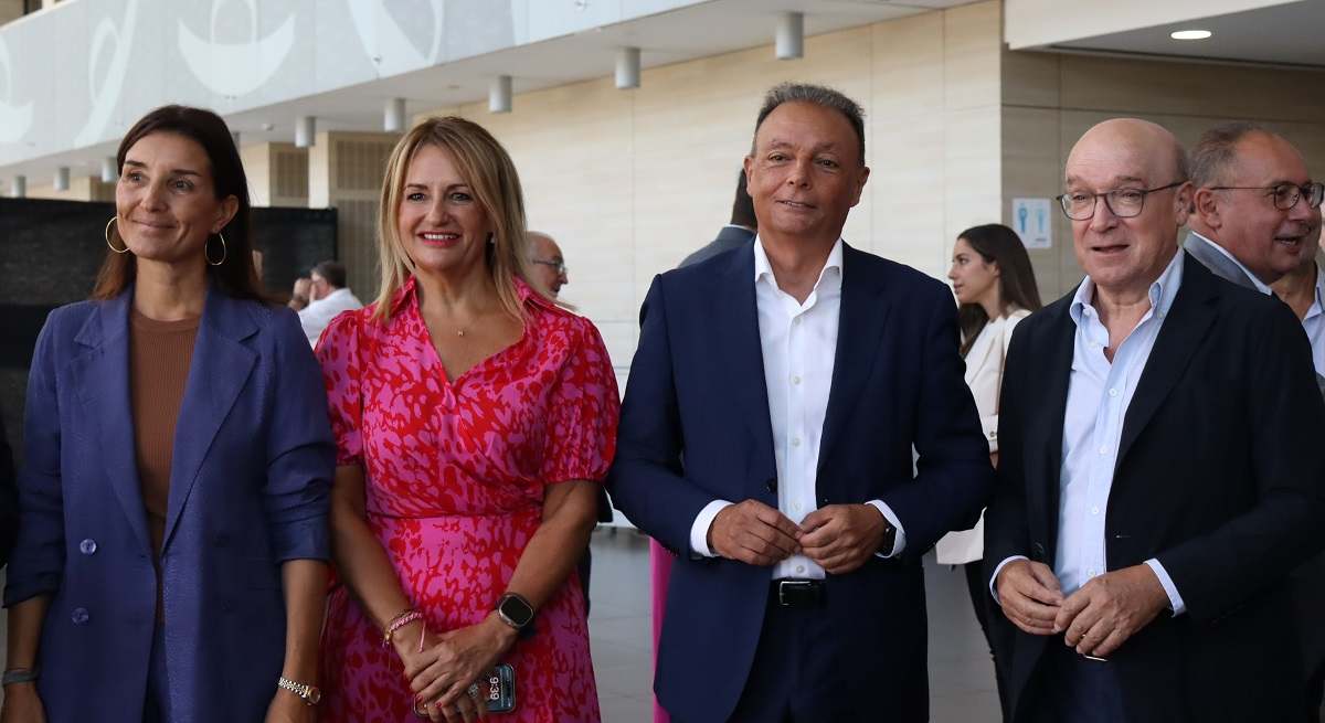 Acto-CEV-en-IFA_--1.jpg