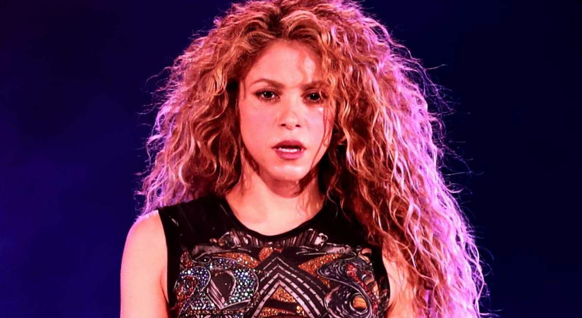 shakira-qatar-1200.jpg