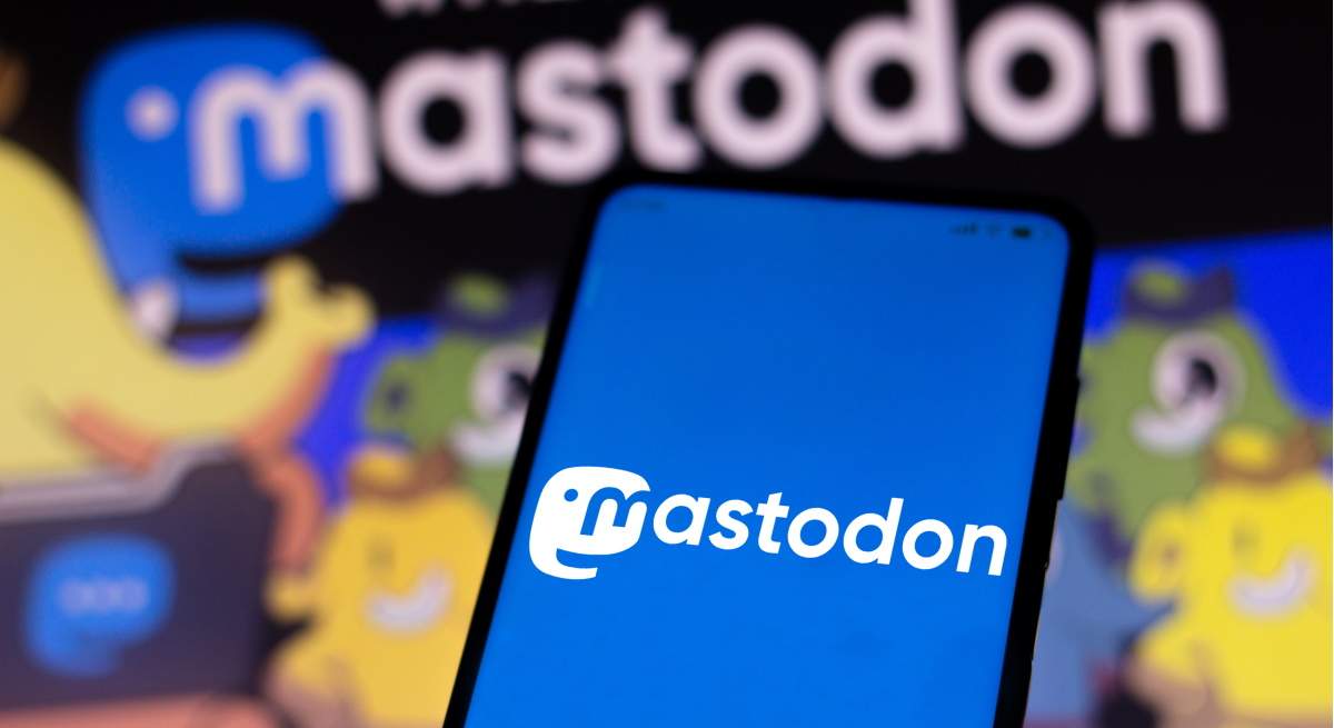 mastodon-telefono-dreamstime.jpg