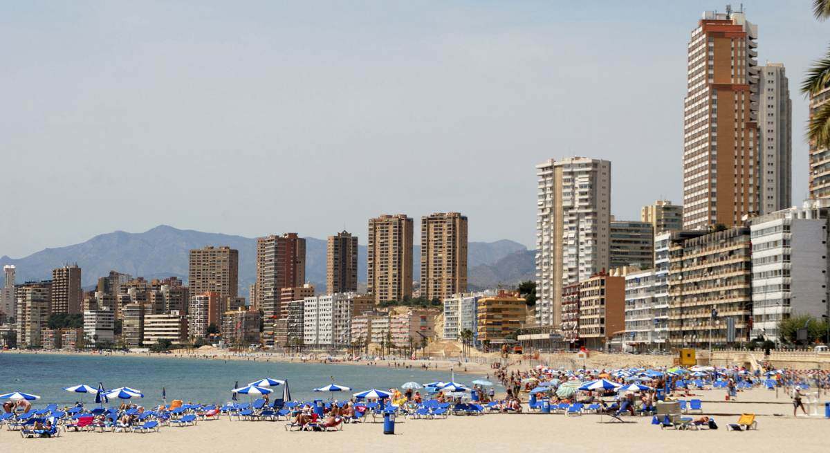 apartamento-casa-playa-idealista-iStock-147648608.jpg