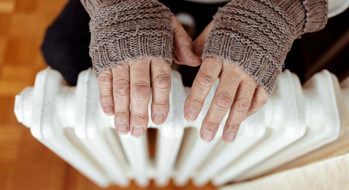 calefaccion_casa_frio_guantes_radiador