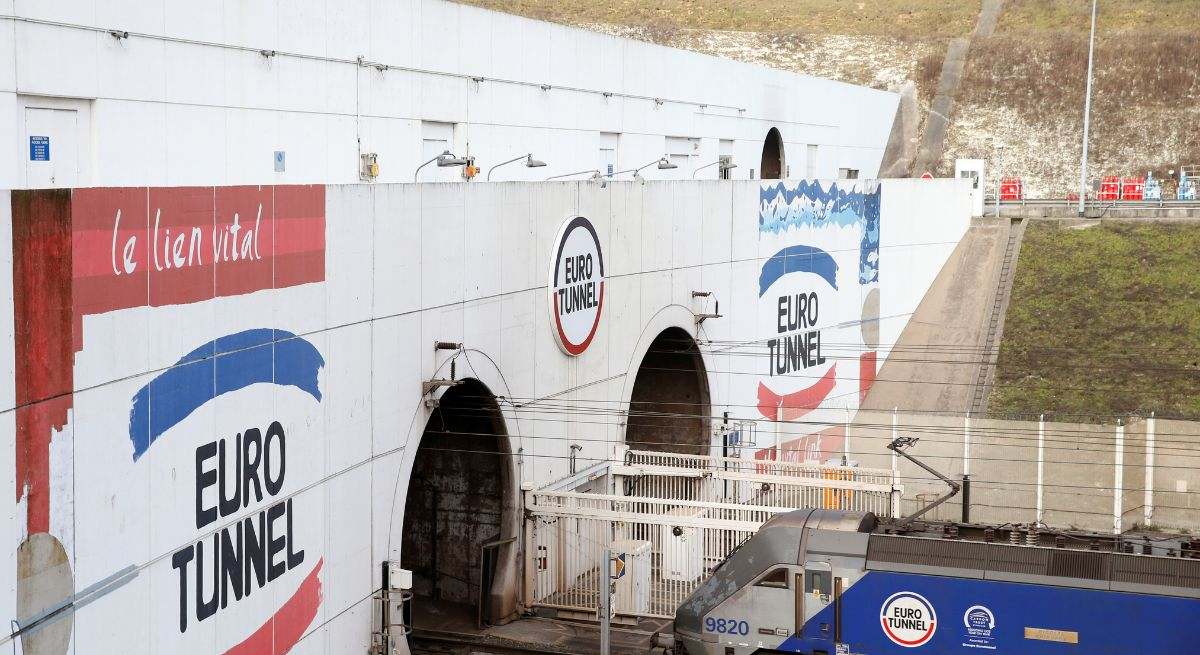 Euro_Tunel_Cosmen.jpg