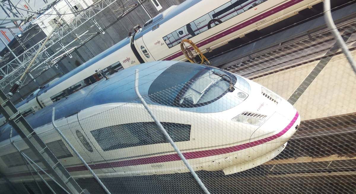 tren huesca cordoba sevilla