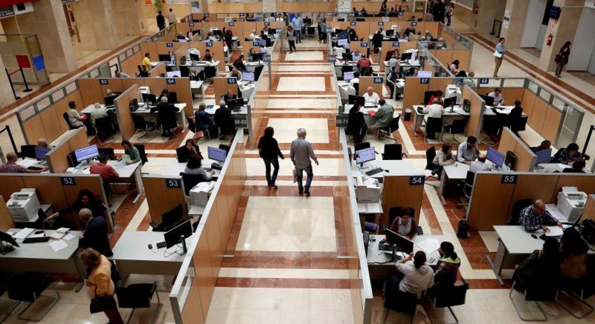 empleo-publico-efe.jpg