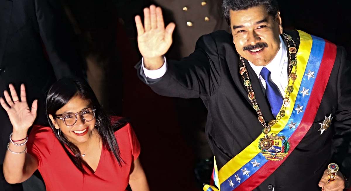 Delcy Rodríguez y Nicolás Maduro