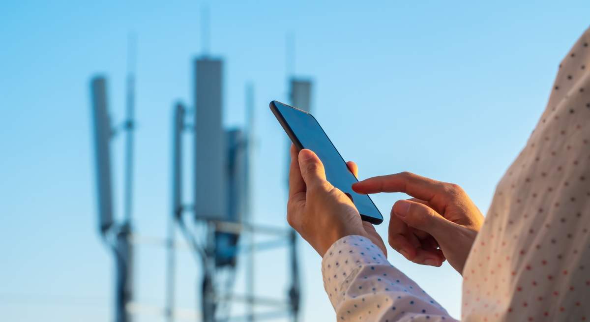 5g-hombre-movil-istock.jpg