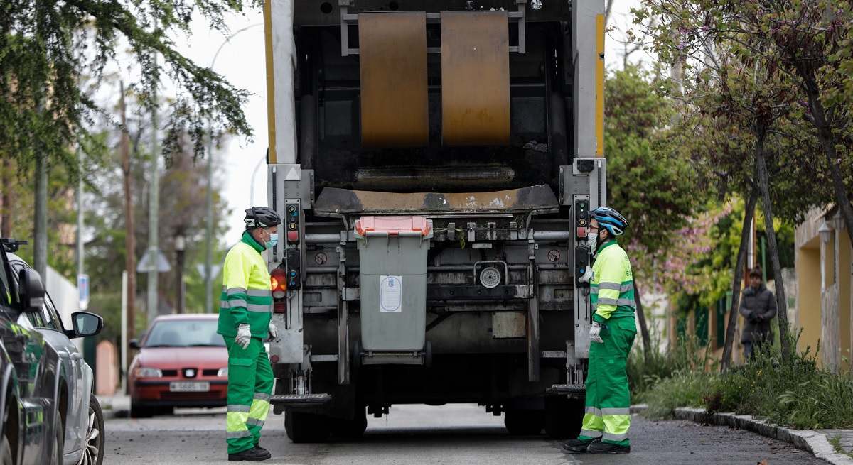 Servicio de recogida de basura. EP