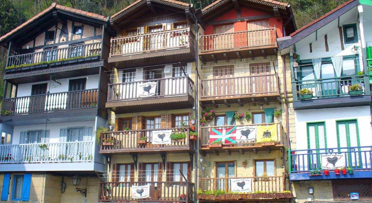 Muy cerca de San Sebastián
