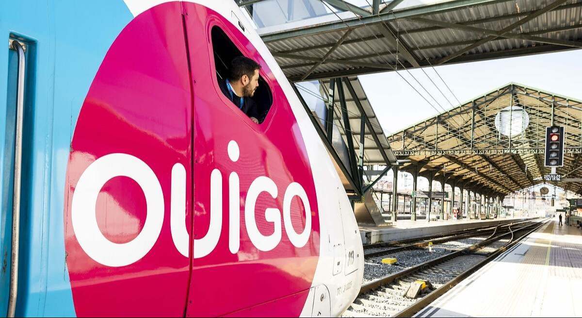 Maquinista de OUIGO en la estación de Valladolid. / Europa Press
