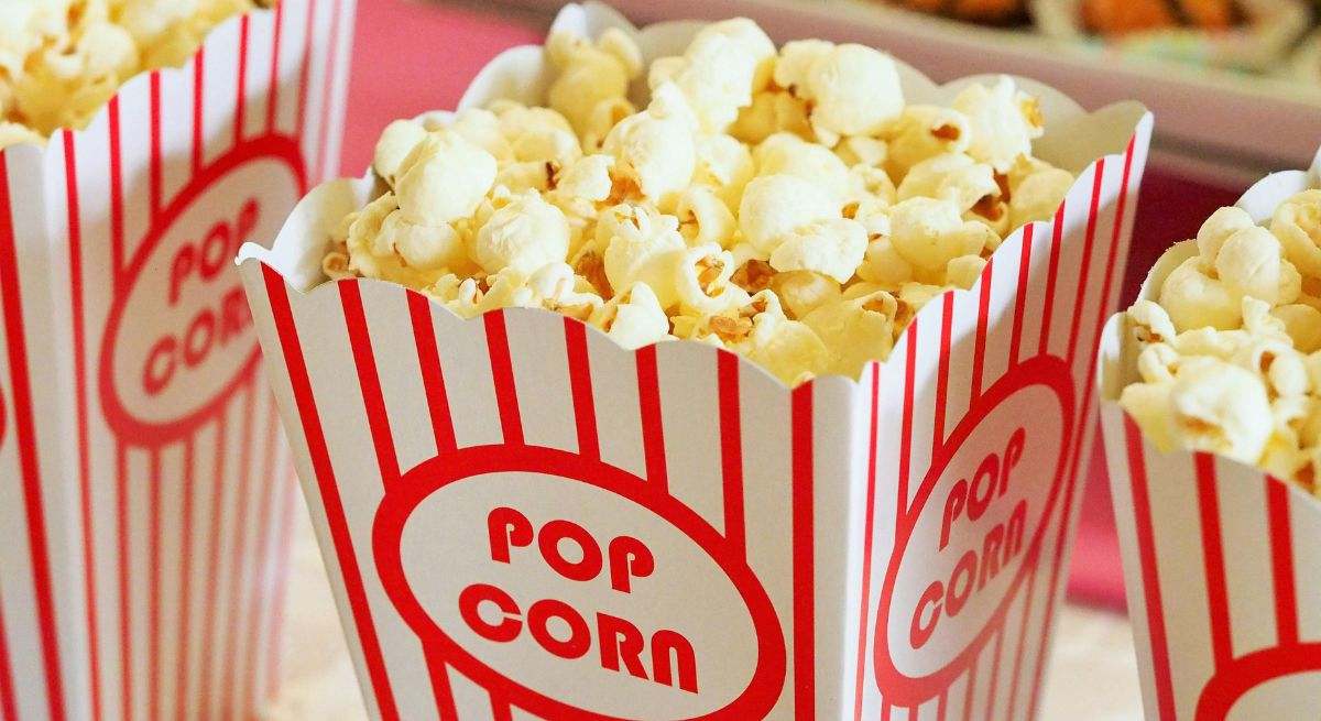 Máquina de palomitas Elite Gourmet EPM-250# Classic Carnival