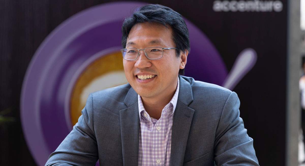 wang2.jpg
