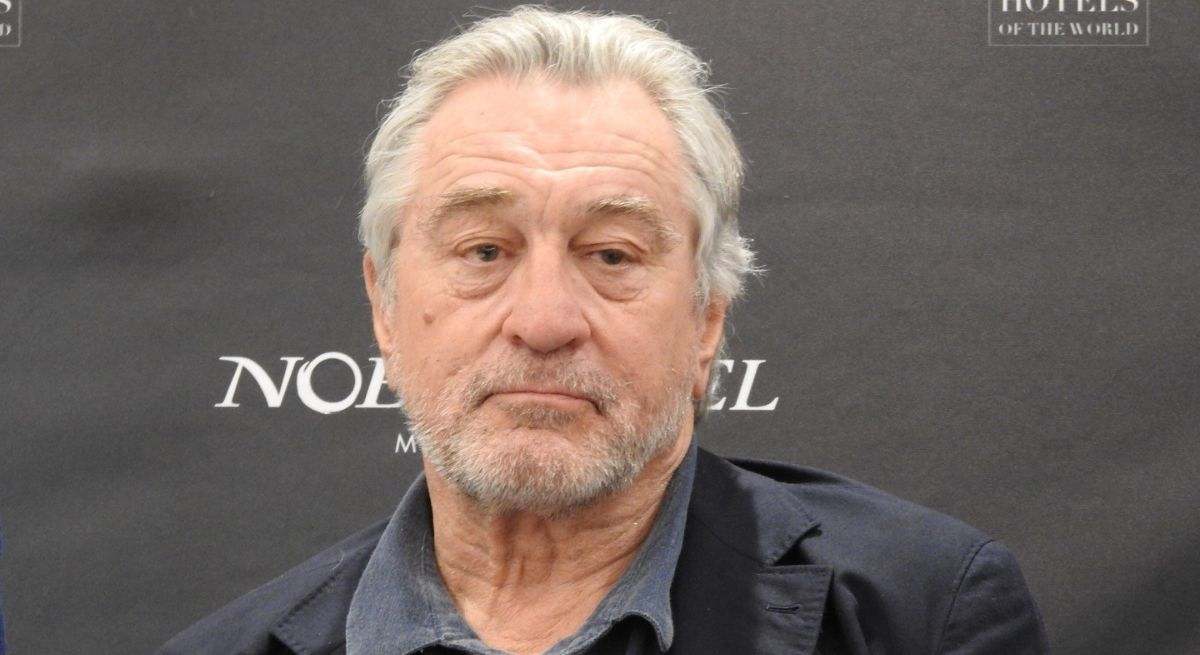 Robert de Niro posando en un photocall en la presentación de su hotel en Marbella