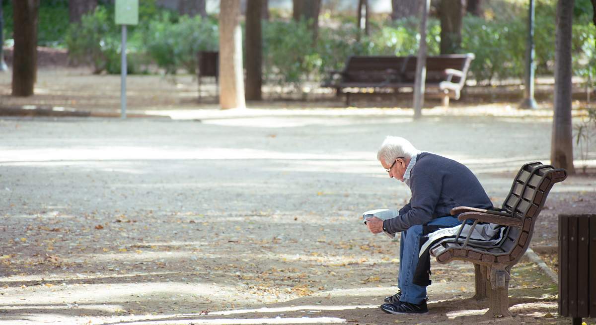 senor-mayor-banco-dreamstime.jpg