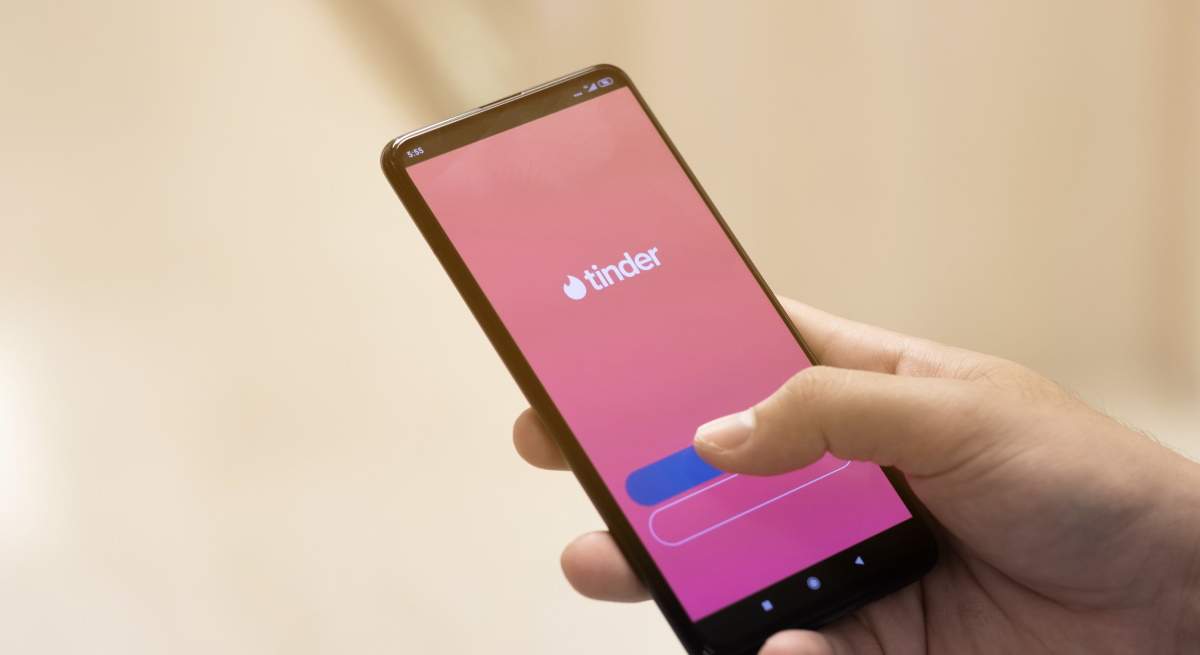 tinder-dreamstime.jpg