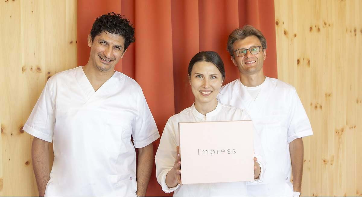 impress2