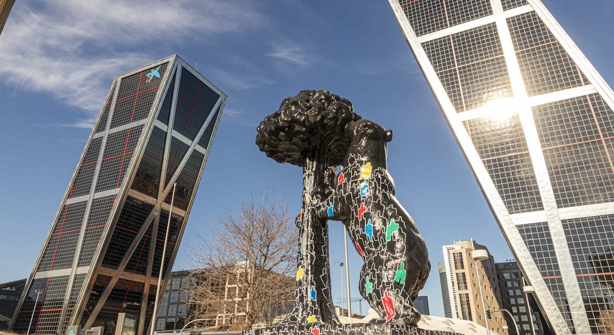 caixabank-plaza-castilla-madrid-istock.jpg