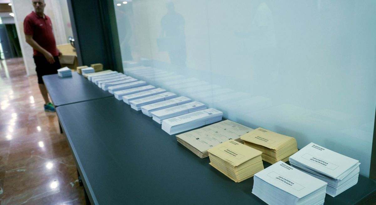 voto-correo-EFE.jpg