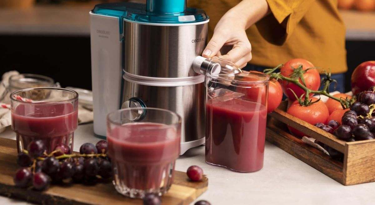 Licuadora orbital Juice&Fresh 400 Titan White de Cecotec