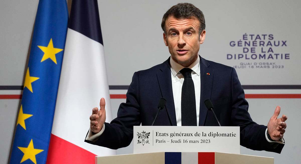 Macron-delivers-spee-116533981.jpg