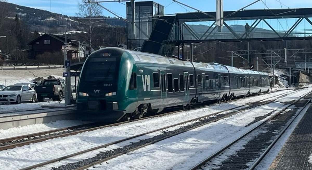 Tren de la operadora ferroviaria noruega VY. / V. E.
