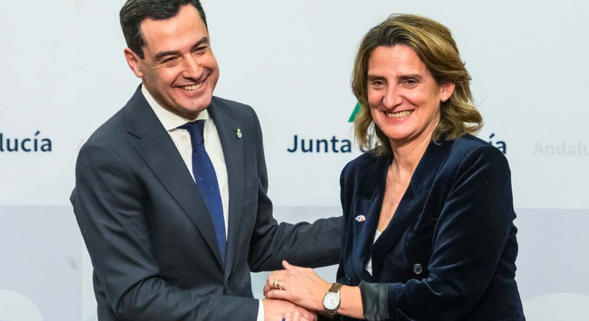 Juanma Moreno y Teresa Ribera