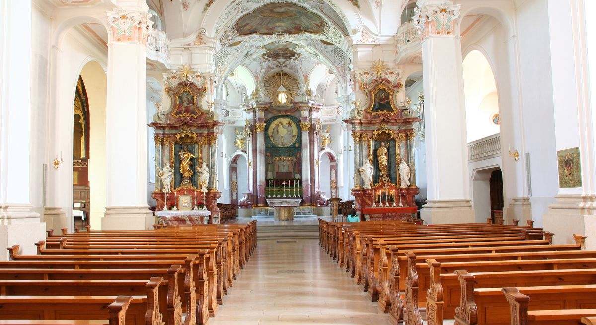 Robos en la iglesia