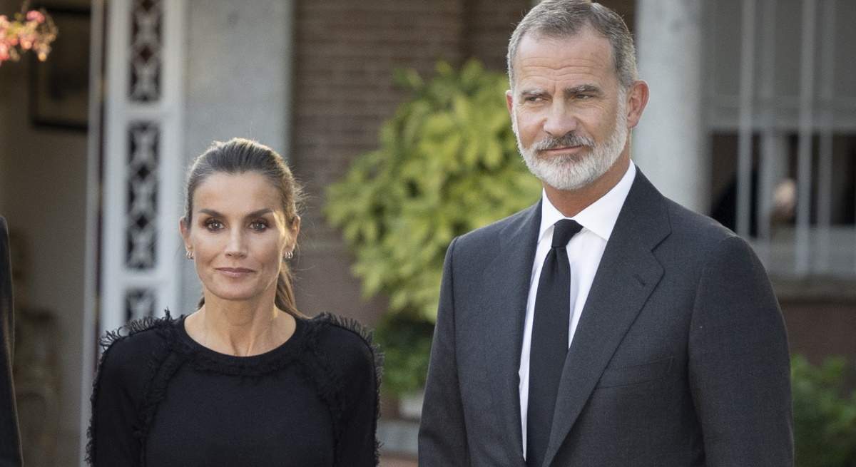 felipe-vi-letizia--isabel-II-1200-2.jpg