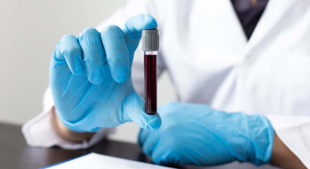 Un grupo de científicos japoneses desarrolla sangre artificial universal.