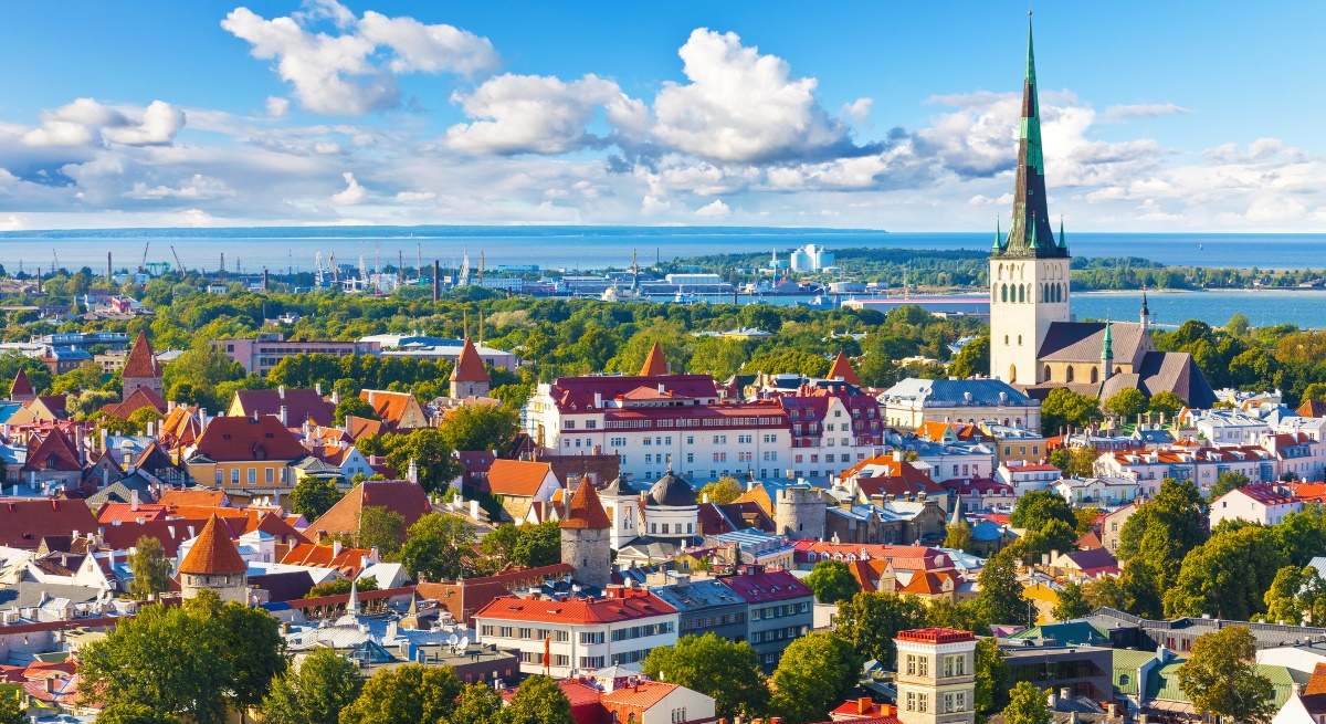 tallin-estonia-ciudad-dreamstime.jpg