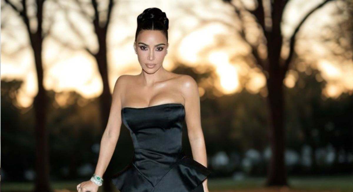 Kim-Kardashian-balenciaga.jpg