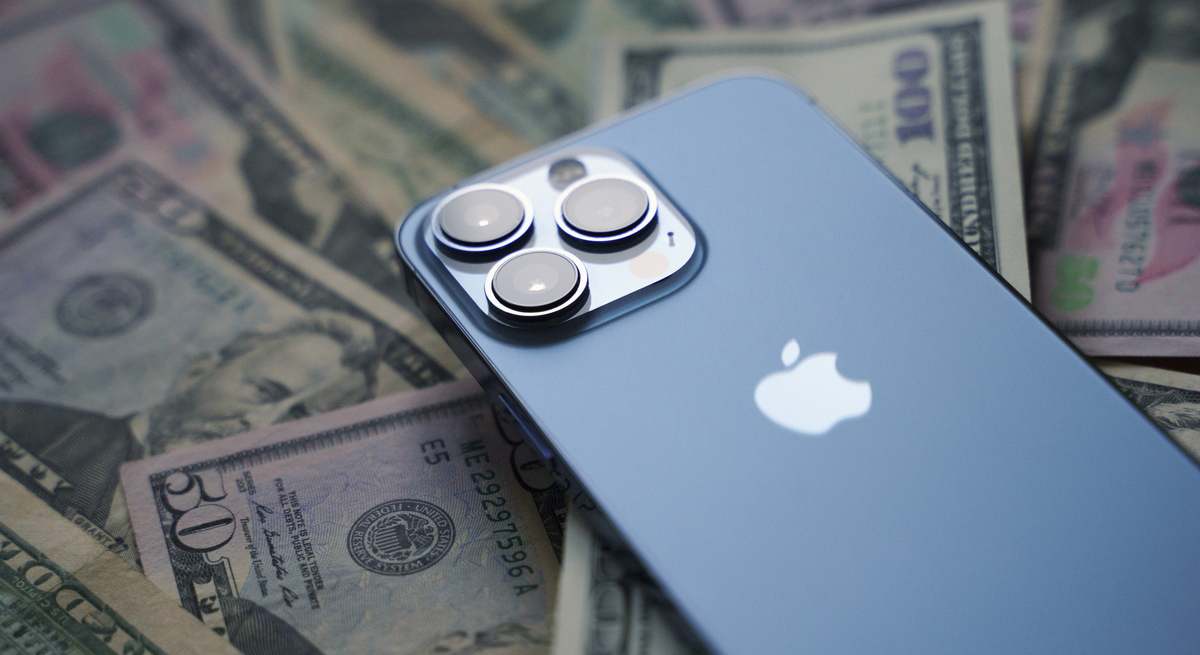 iphone-dolar-istock.jpg