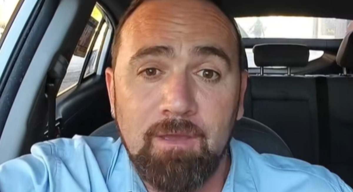 Jose, el taxista que ayudó al ancianio.