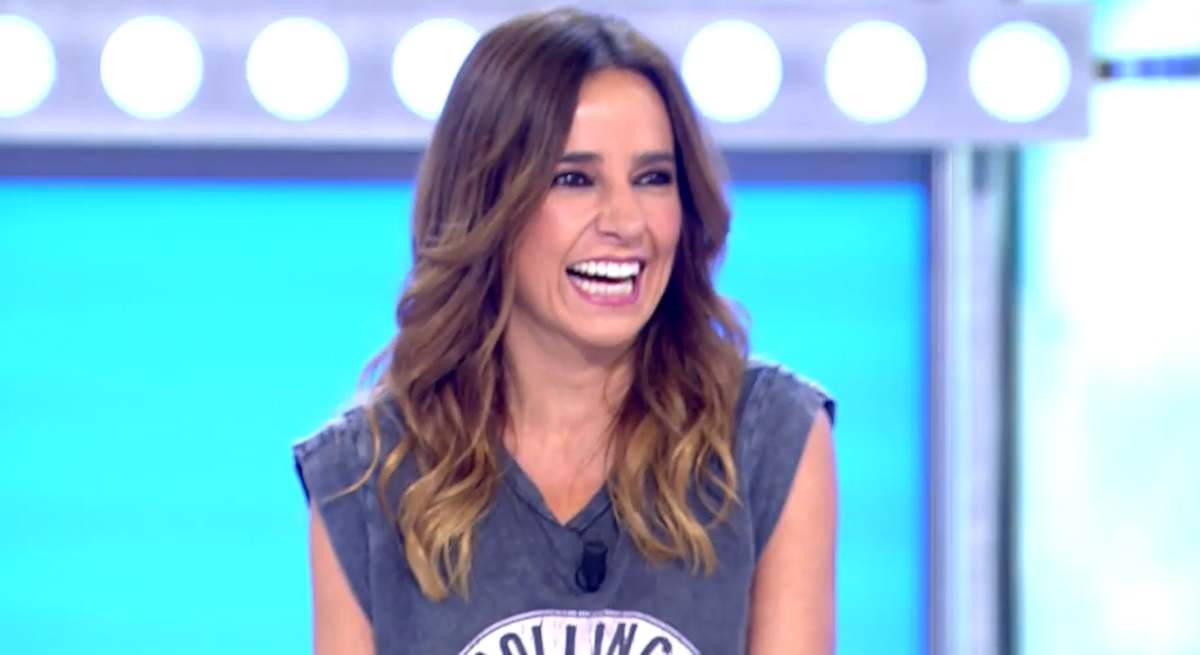 El universo 'Sálvame' sigue vivo: Carmen Alcayde se estrena como colaboradora en Así es la vida